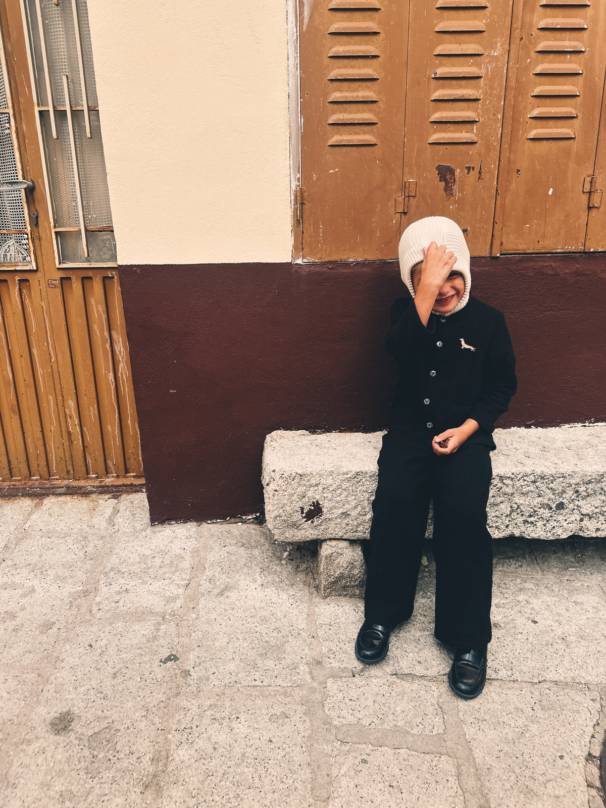 بنطال بامبولا كتان أسود