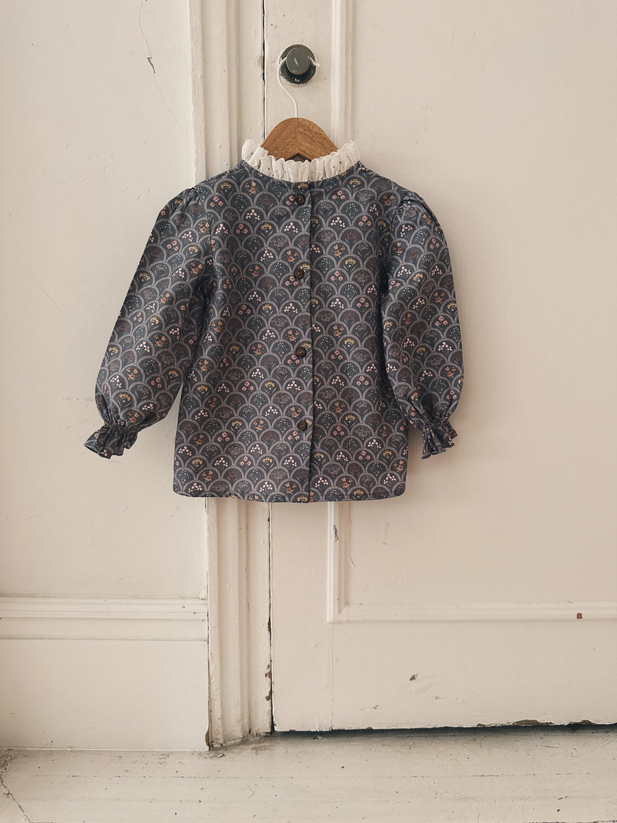 Blusa Grecas Flores