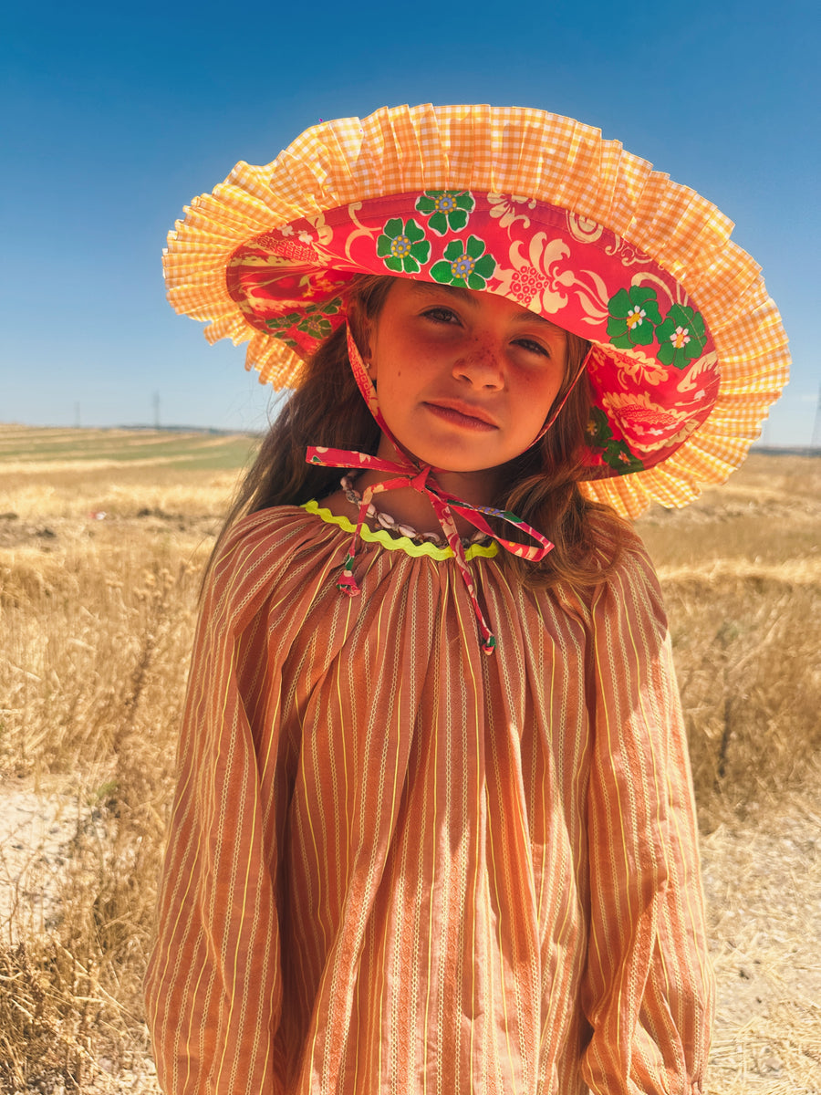 Gorrito Flores Rosa