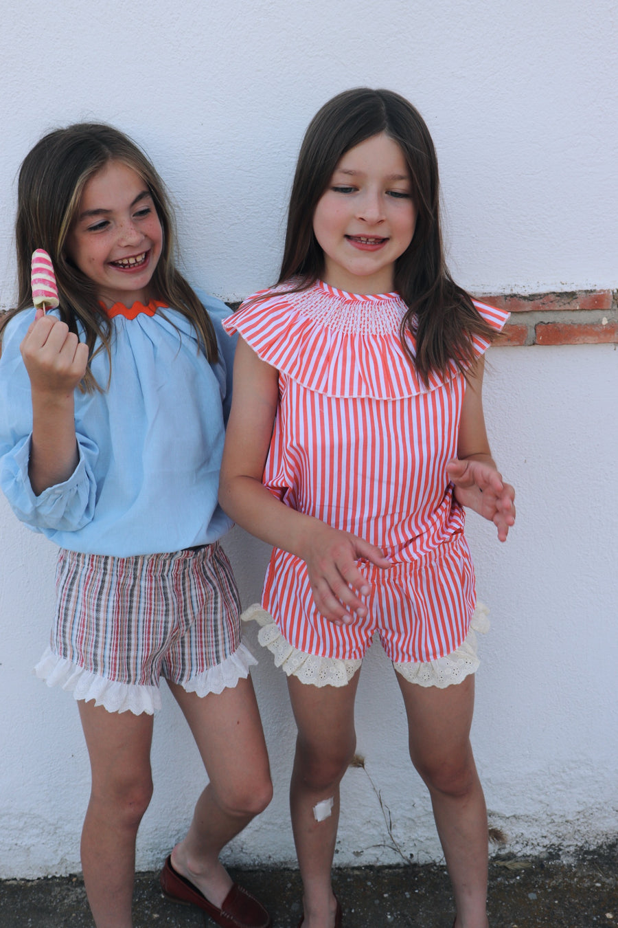 Short Rayas Tierra