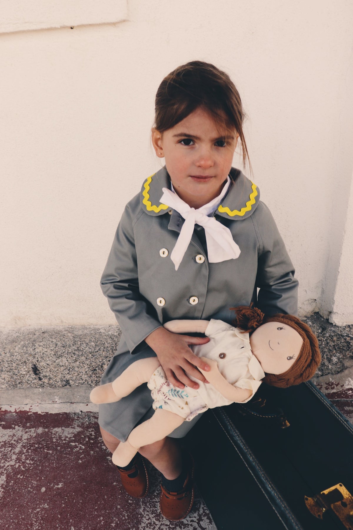 Gabardina Niña Gris y Amarillo