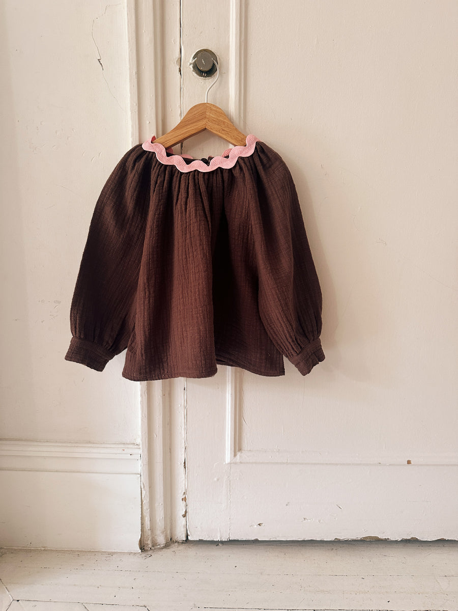 Blusa Volumen Marrón
