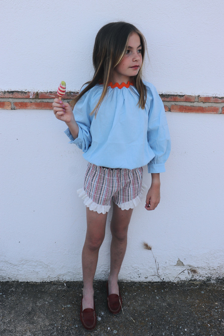 Short Rayas Tierra