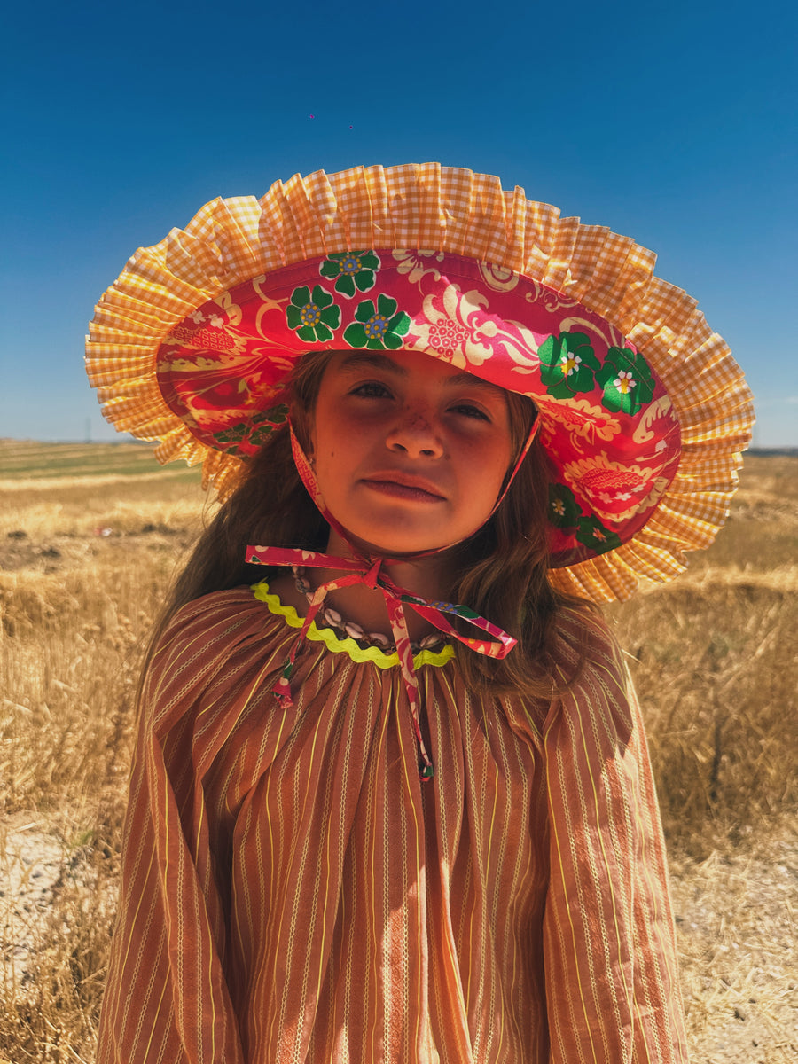 Gorrito Flores Rosa