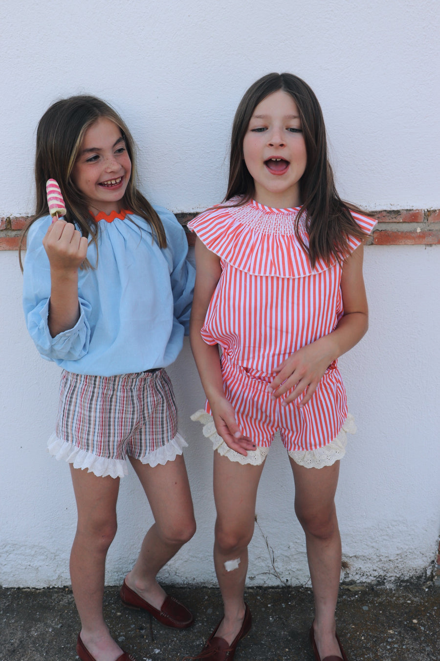 Short Rayas Tierra