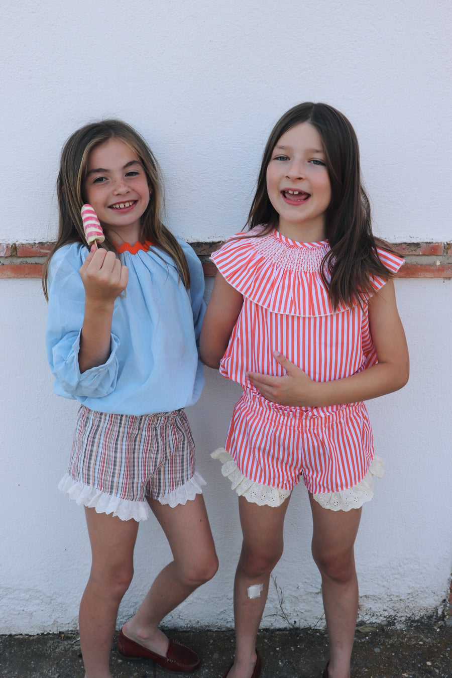 Short Rayas Tierra