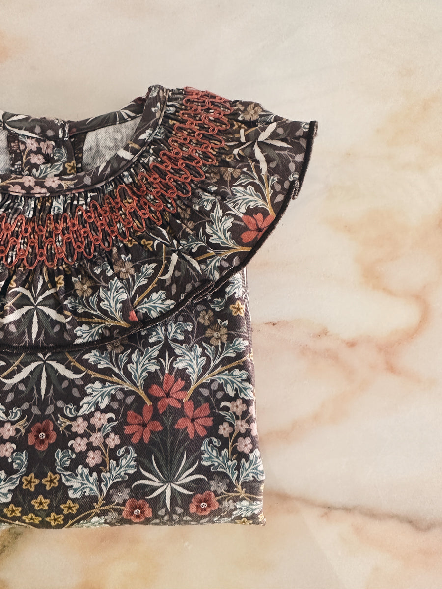 Blusa Smock Flores Chocolate