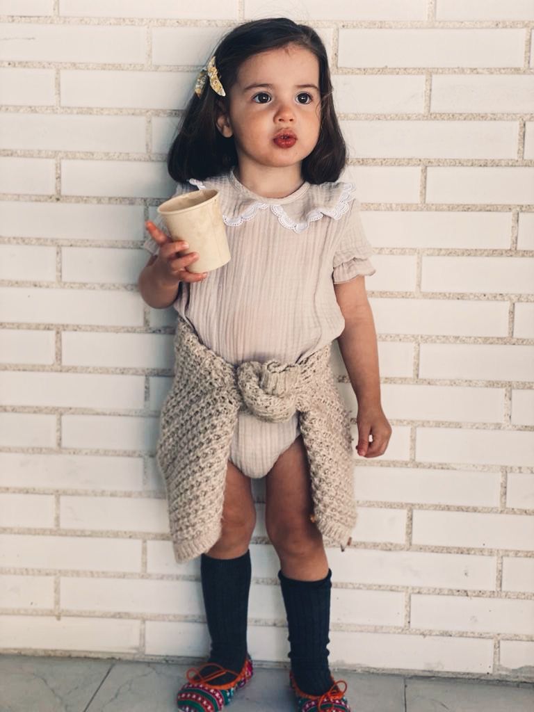 Ranita Beige Puntilla