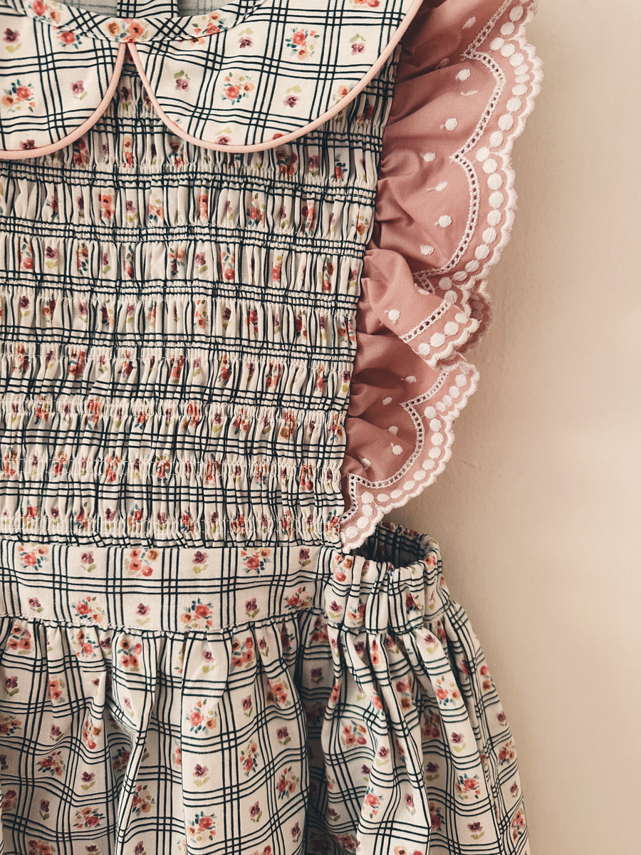 Vestido  Nido Flores y Cuadros