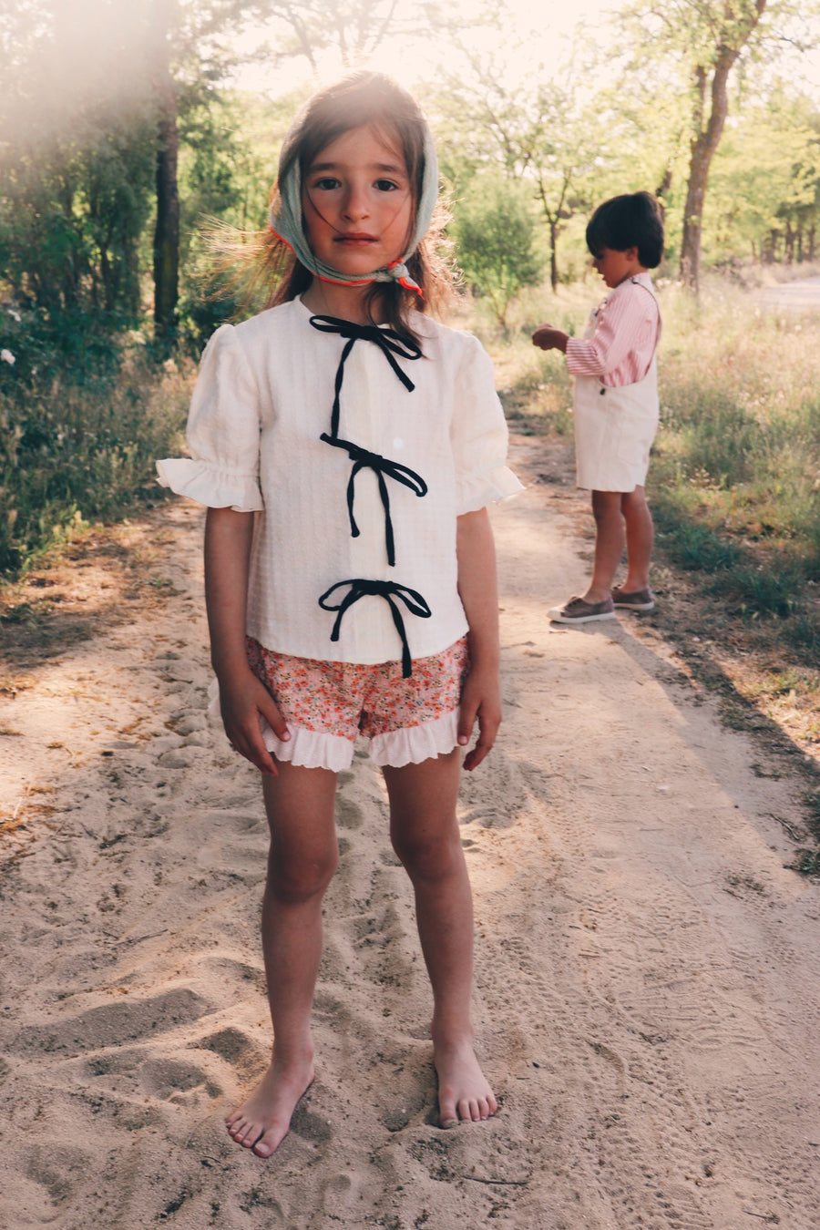 Blusa Lazos Blanco y Negro