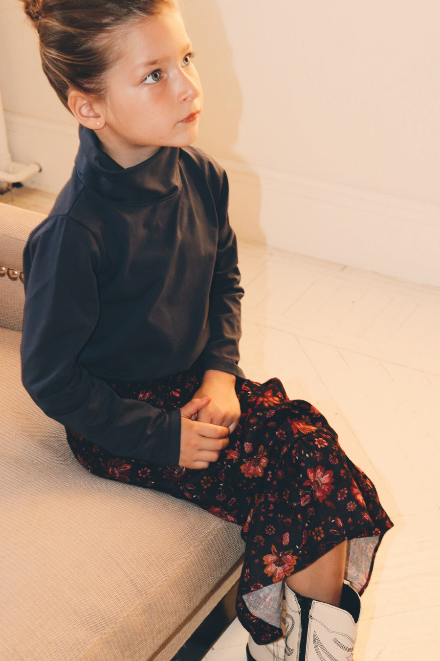 Falda Midi Flores Negra