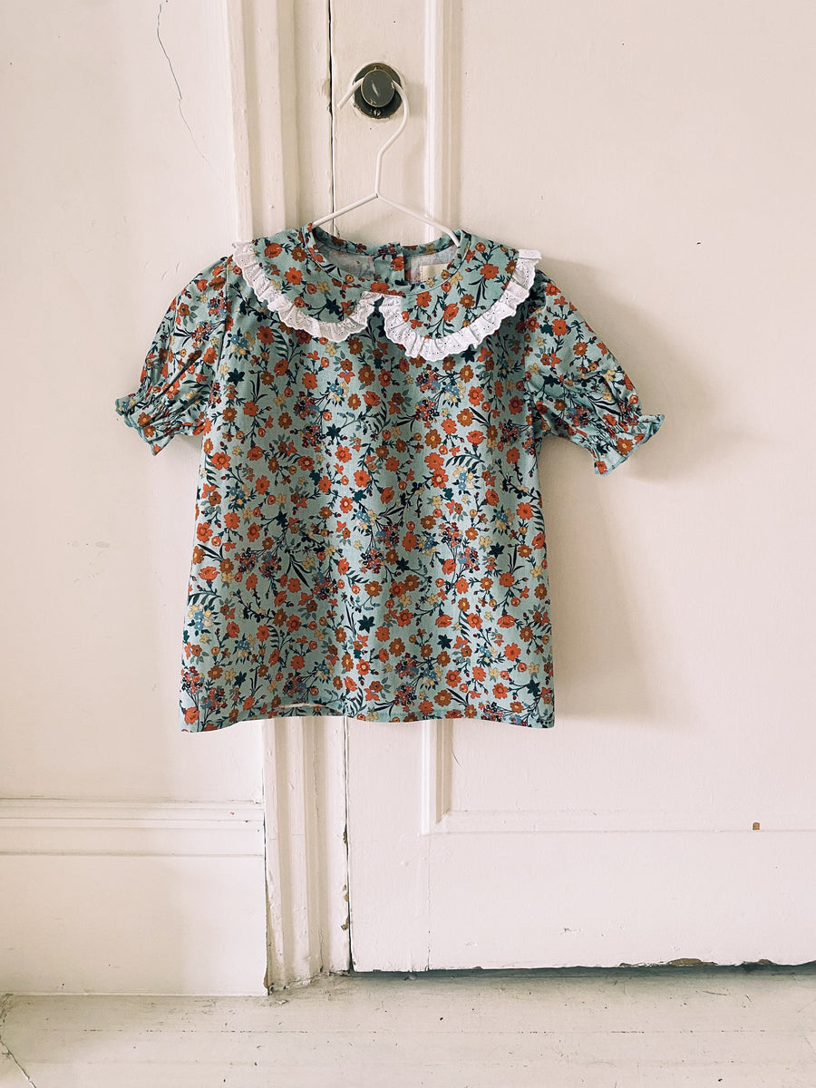 Blusa Flores Verde Agua