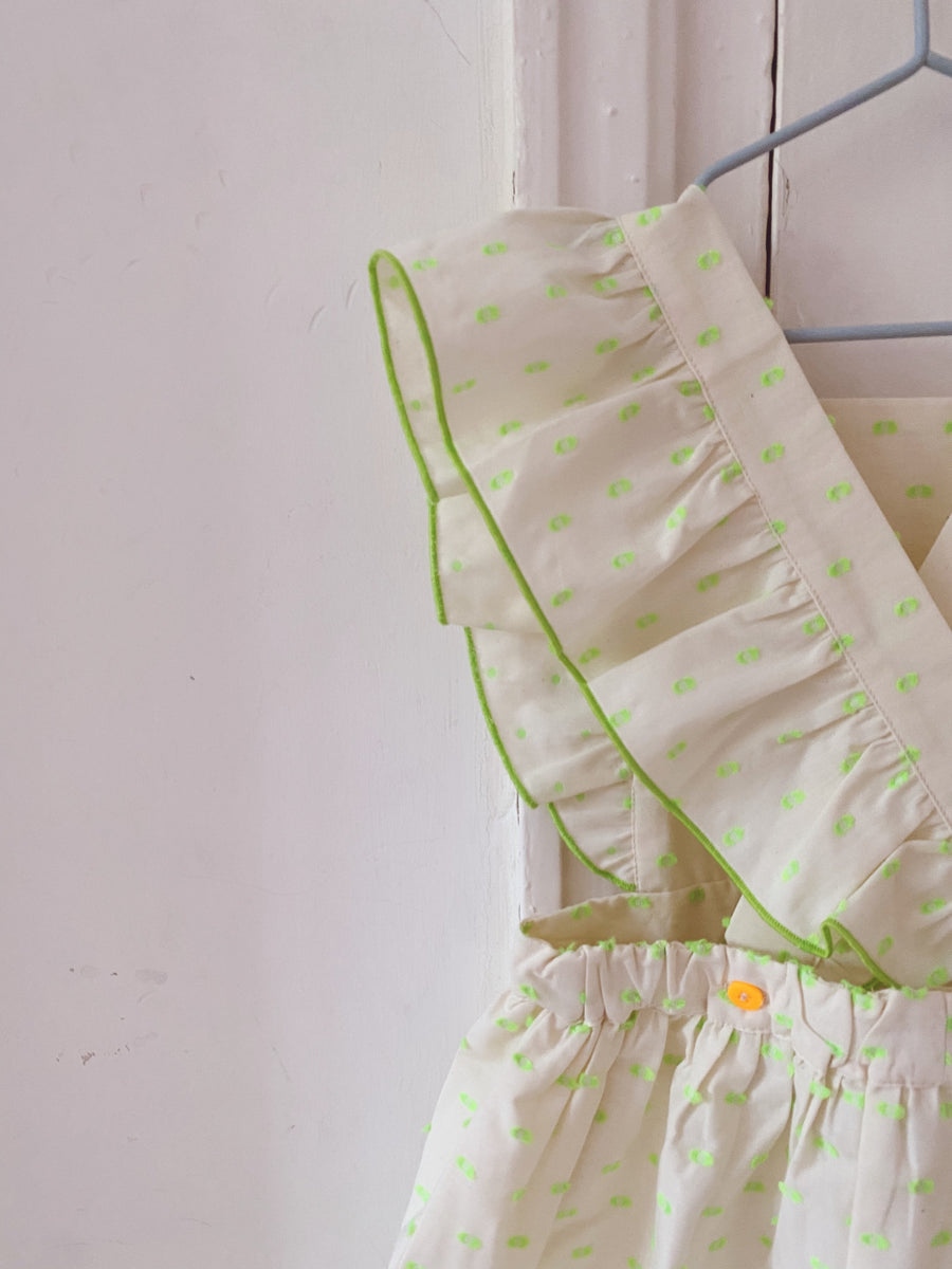 Vestido Volantes Topitos Verde Flúor